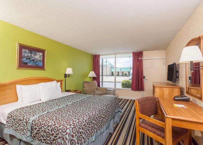 Days Inn By Wyndham Jackson